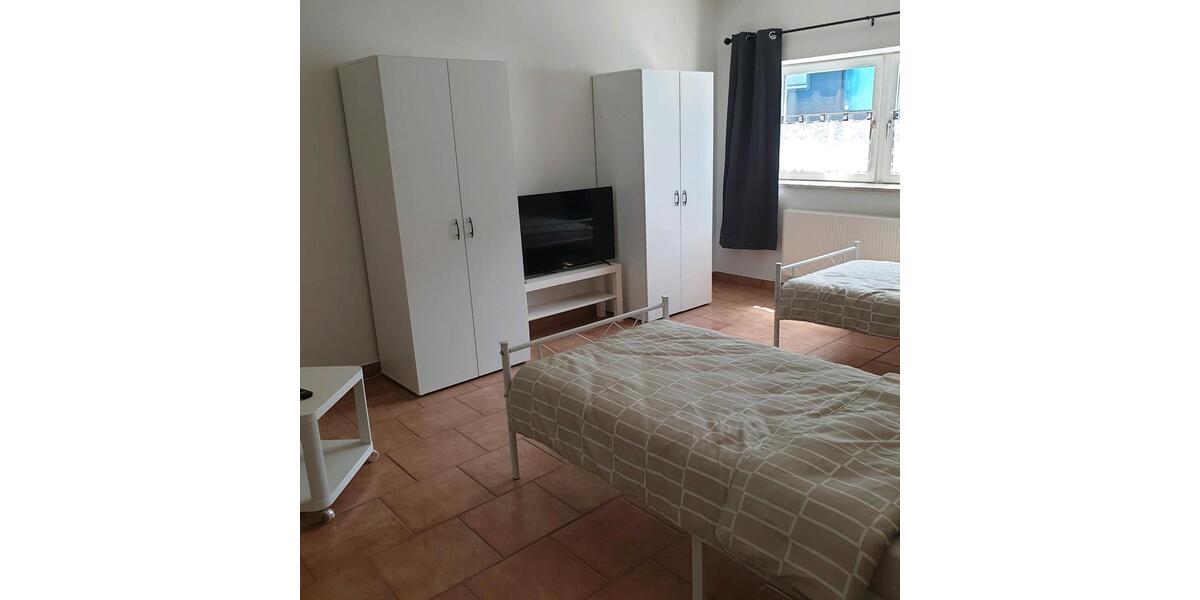 Wohnen auf Zeit Möttingen - 2 Zimmer, 16 m&sup2;, 20&euro; | Angebot:25653921