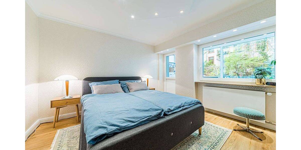 Etagenwohnung Frankfurt am Main Sachsenhausen - 2 Zimmer, 45 m&sup2;, 1.690&euro; | Angebot:26127407