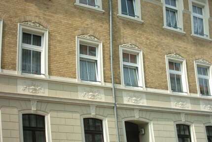 Wohnung Dessau-Roßlau Roßlau - 2 Zimmer, 50 m&sup2;, 290&euro; | Angebot:26748590