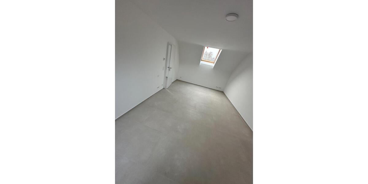 Dachgeschoßwohnung Fischbachtal - 2 Zimmer, 75 m&sup2;, 1.080&euro; | Angebot:26424101