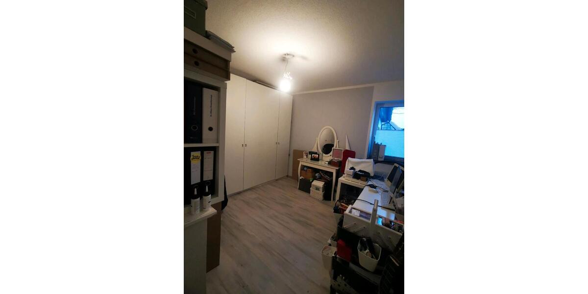 Wunderschöne 5-Zi.-Whg. in Ilten mit eigenem Garten 5 zimmer