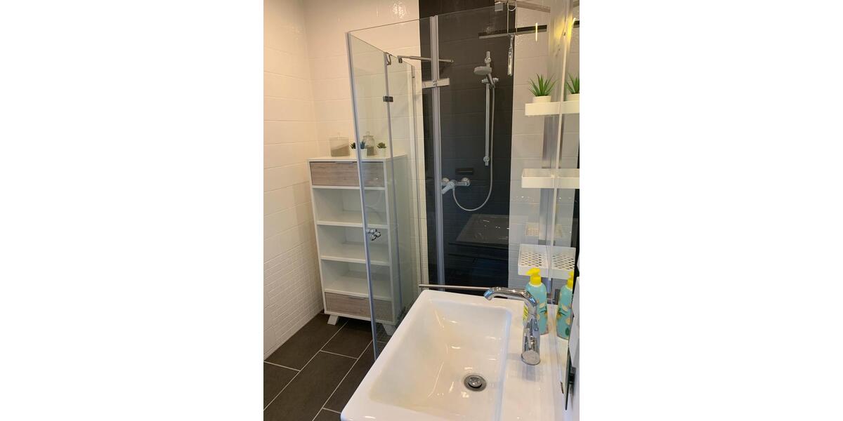 Doppelhaushälfte Sulzbach (Saar) - 4 Zimmer, 90 m&sup2;, 1.200&euro; | Angebot:24780402