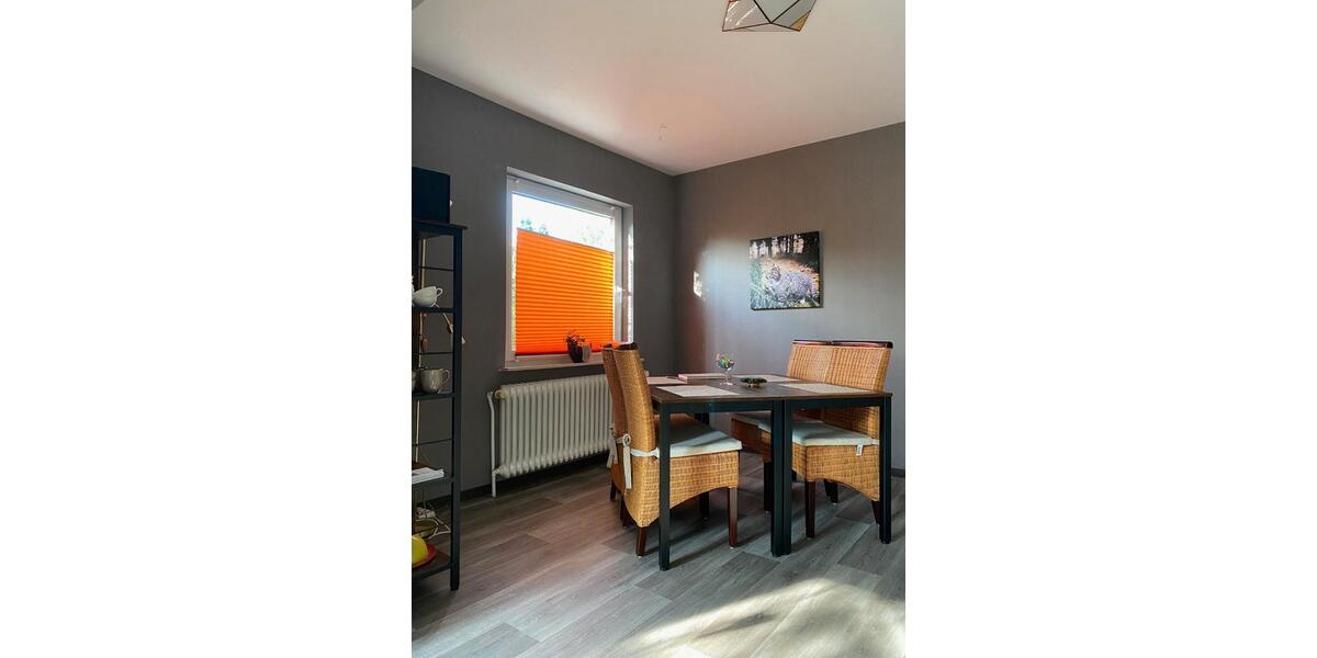 Einfamilienhaus Rhauderfehn - 4 Zimmer, 120 m&sup2;, 900&euro; | Angebot:26019667
