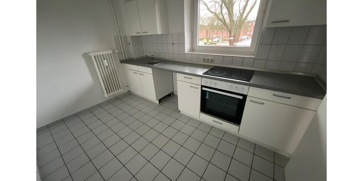 Etagenwohnung Brunsbüttel - 3 Zimmer, 77 m&sup2;, 529&euro; | Angebot:25149866