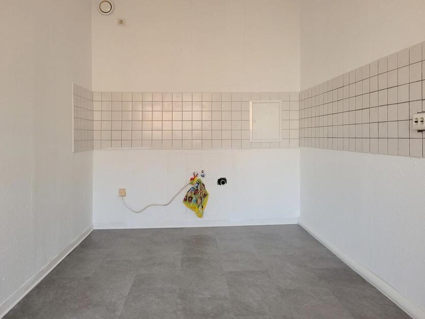 Jetzt 2 NKM sparen* Gepflegte 2-Zimmer-Wohnung in Eisleben ! 