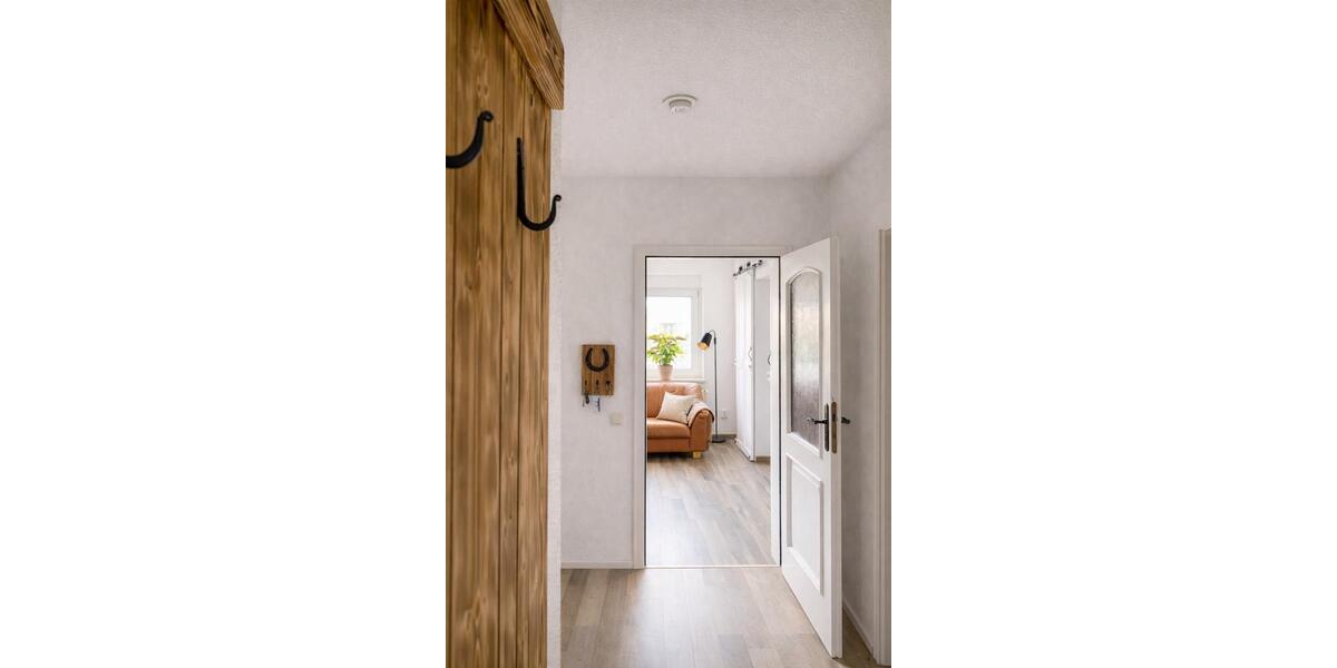 Wohnen auf Zeit Freiberg - 4 Zimmer, 80 m&sup2;, 38&euro; | Angebot:26425553