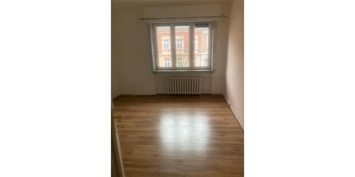 Hochparterre Bernau bei Berlin - 2 Zimmer, 90 m&sup2;, 890&euro; | Angebot:24399214