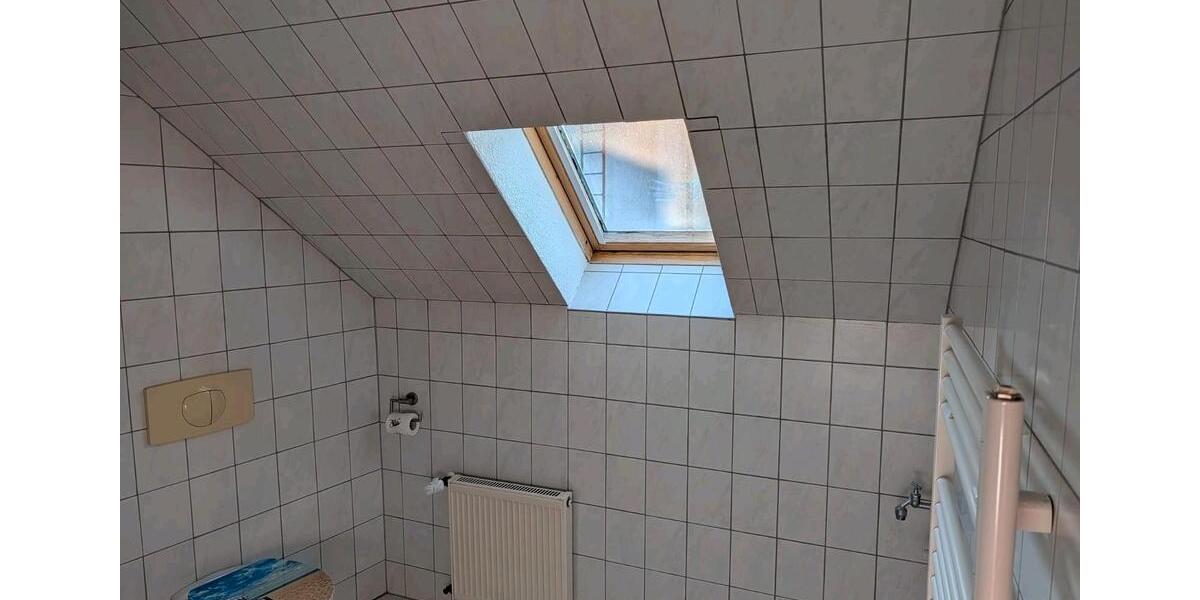 Dachgeschoßwohnung Gerbstedt - 2 Zimmer, 66 m&sup2;, 364&euro; | Angebot:25546557