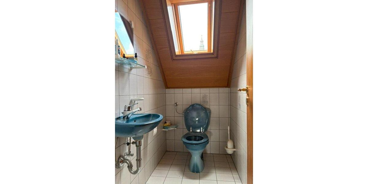 Dachgeschoßwohnung Zeitlofs - 5 Zimmer, 140 m&sup2;, 695&euro; | Angebot:26516755