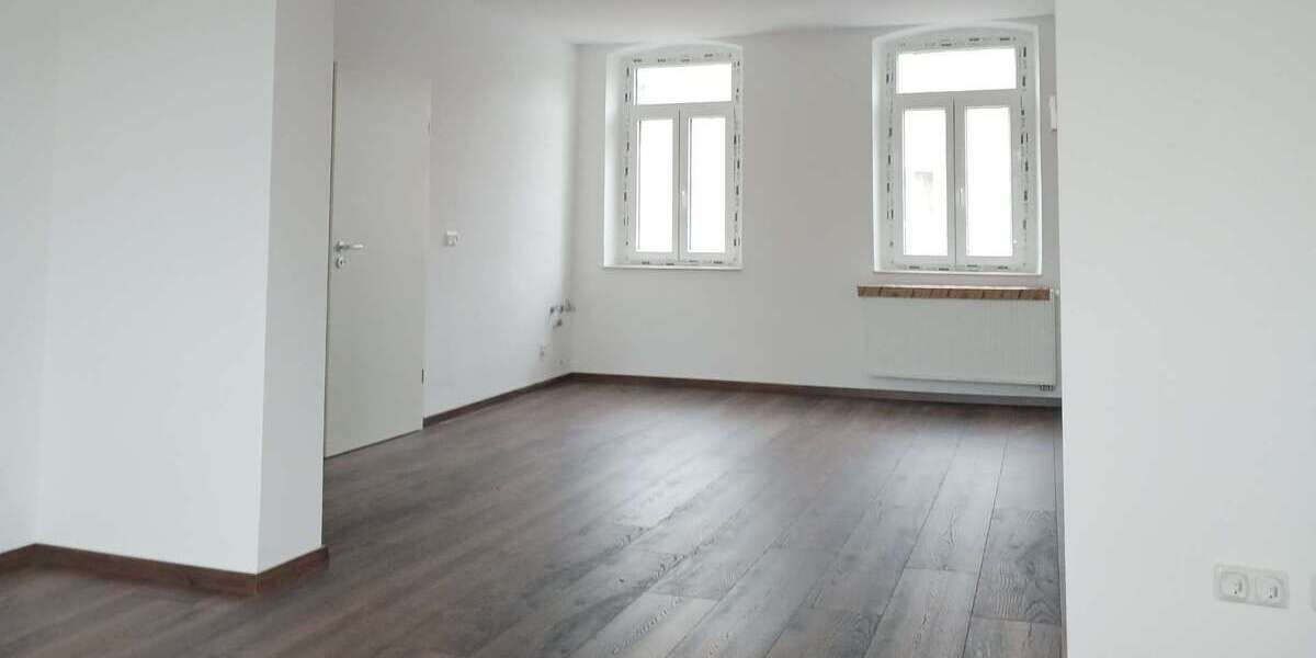 Etagenwohnung Rehau - 4 Zimmer, 107 m&sup2;, 774&euro; | Angebot:26977027