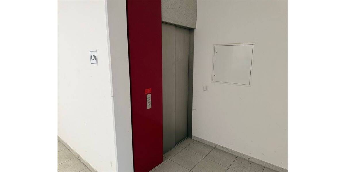 Gewerbeobjekt Potsdam Babelsberg Süd - 6 Zimmer, 189 m&sup2;, 1.869&euro; | Angebot:26084534