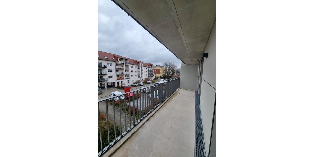 Etagenwohnung Radeberg - 3 Zimmer, 117 m&sup2;, 1.015&euro; | Angebot:26065730