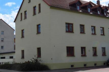Wohnung Neukieritzsch - 3 Zimmer, 67 m&sup2;, 370&euro; | Angebot:26632850