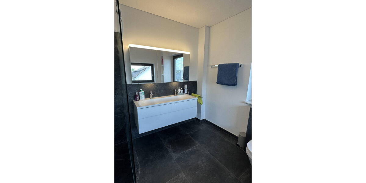 Einfamilienhaus Sankt Katharinen (Landkreis Neuwied) - 7 Zimmer, 180 m&sup2;, 2.950&euro; | Angebot:26806002
