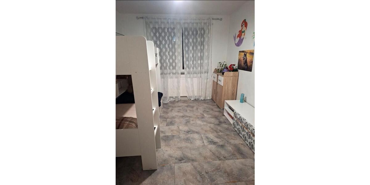 Etagenwohnung Kassel Philippinenhof-Warteberg - 3 Zimmer, 73 m&sup2;, 892&euro; | Angebot:25995695