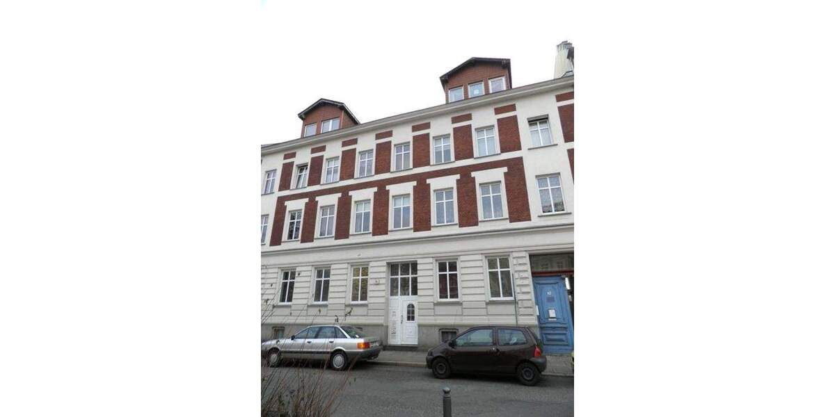 Große, helle Familienwohnung mit Balkon! 3 zimmer