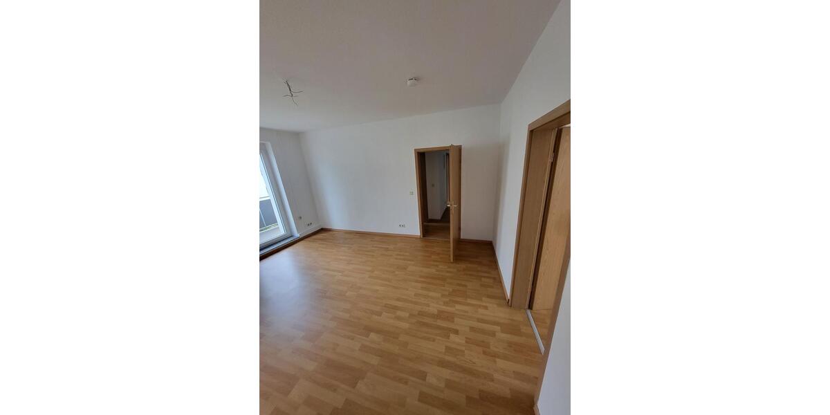 Etagenwohnung Merseburg - 2 Zimmer, 54 m&sup2;, 380&euro; | Angebot:22832032