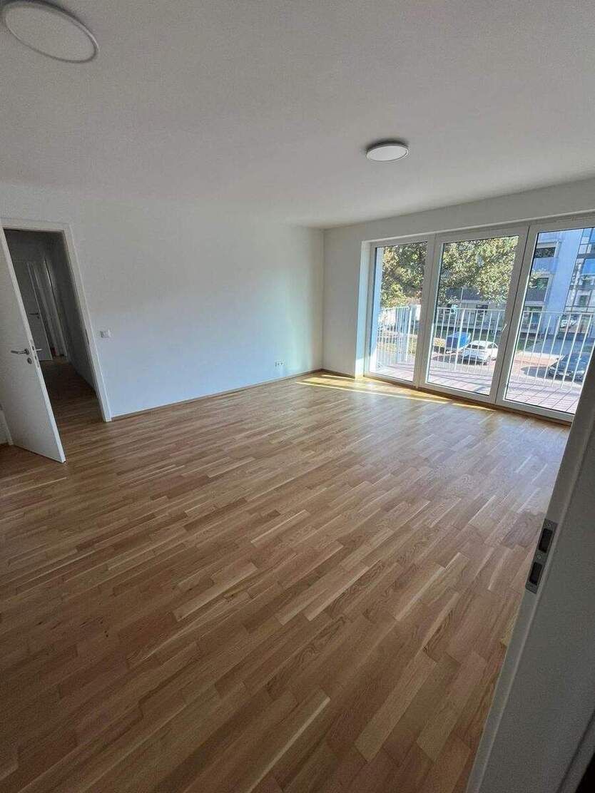 Helle 5-Zimmer-Wohnung mit Balkon! 5 zimmer