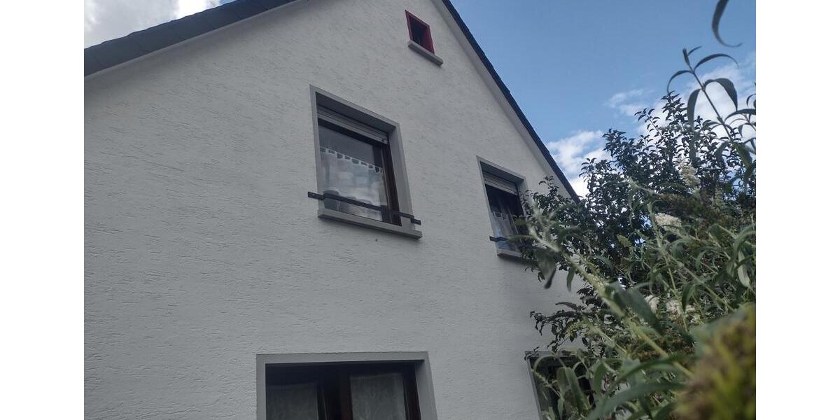 Etagenwohnung Bad Honnef - 3 Zimmer, 92 m&sup2;, 990&euro; | Angebot:25404241