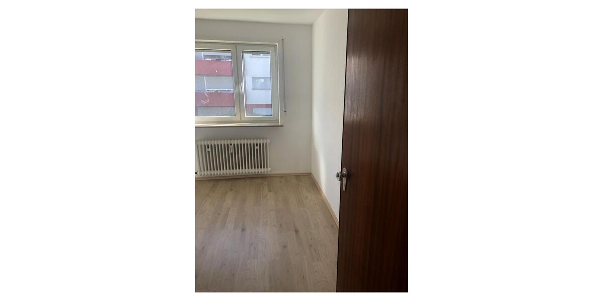 Erdgeschoßwohnung Weisenheim am Sand - 4 Zimmer, 90 m&sup2;, 925&euro; | Angebot:26476604