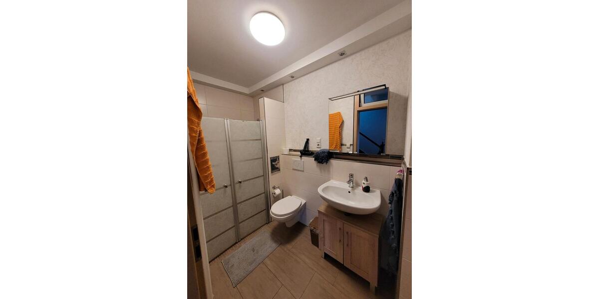 Wohnen auf Zeit Koblenz Bisholder - 16 Zimmer, 20 m&sup2;, 475&euro; | Angebot:25801295