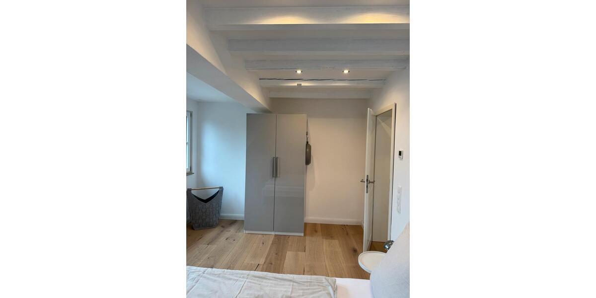 Dachgeschoßwohnung Biberach an der Riß - 1 Zimmer, 75 m&sup2;, 1.400&euro; | Angebot:26464803
