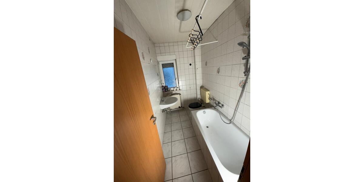 Erdgeschoßwohnung Dillenburg - 3 Zimmer, 70 m&sup2;, 790&euro; | Angebot:24782720