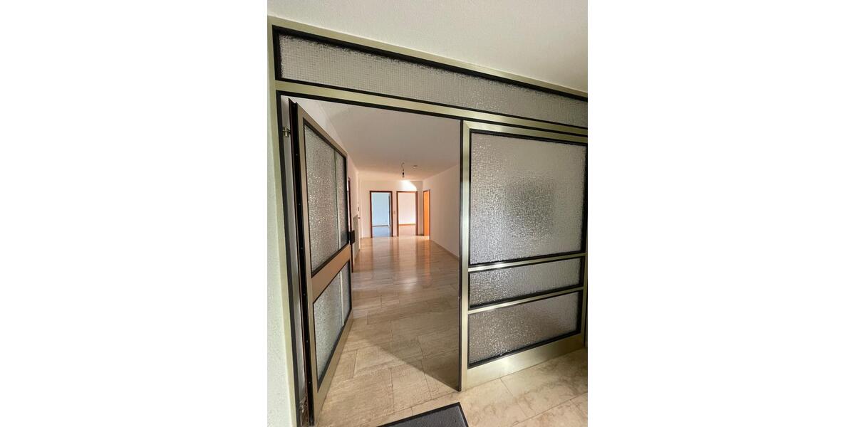 Etagenwohnung Morbach - 3 Zimmer, 108 m&sup2;, 650&euro; | Angebot:25993428