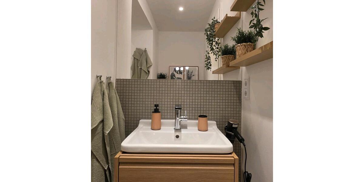 Wohnen auf Zeit Falkensee - 2 Zimmer, 41 m&sup2;, 1.390&euro; | Angebot:25080900