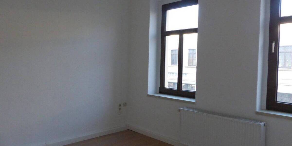 Etagenwohnung Oschatz - 4 Zimmer, 75 m&sup2;, 495&euro; | Angebot:26499309