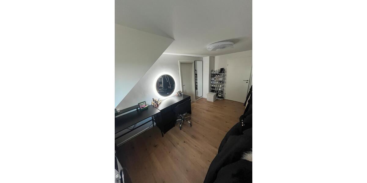 Dachgeschoßwohnung Ansbach - 2.5 Zimmer, 56 m&sup2;, 770&euro; | Angebot:26621744
