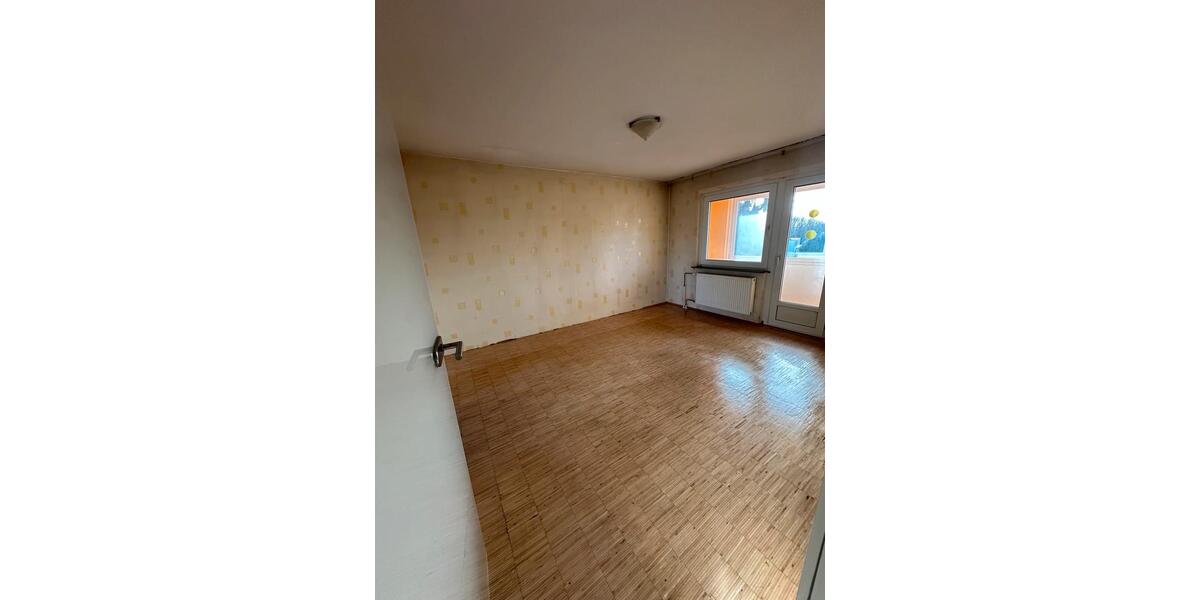 Etagenwohnung Dortmund Huckarde - 1 Zimmer, 100 m&sup2;, 1.400&euro; | Angebot:24344014