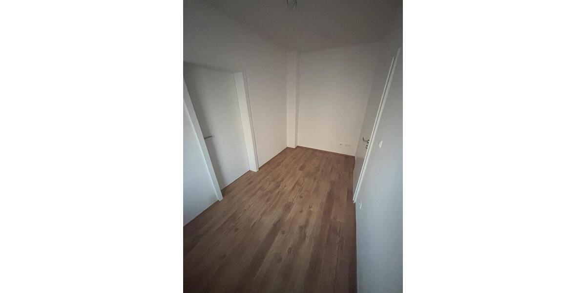 Erdgeschoßwohnung Furth im Wald - 5 Zimmer, 125 m&sup2;, 650&euro; | Angebot:25804182