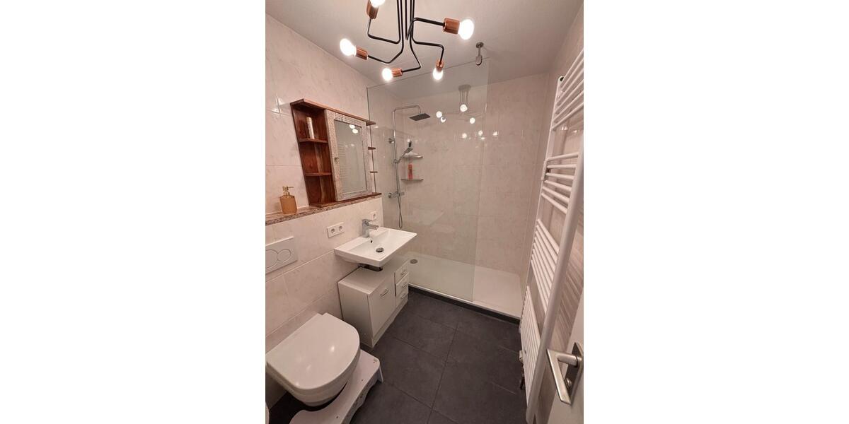Etagenwohnung Stuttgart Sillenbuch - 2 Zimmer, 47 m&sup2;, 900&euro; | Angebot:26566588