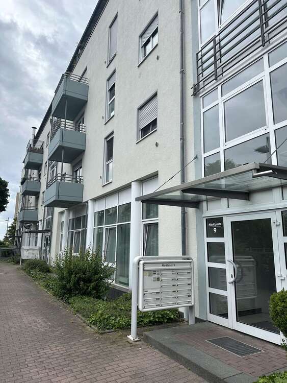 ++Aktuell in Sanierung!!! 3-RW mit Balkon und 2 Badezimmer++ 3 zimmer