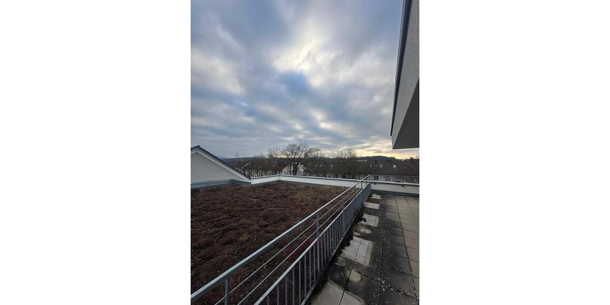 Etagenwohnung Nürtingen - 4 Zimmer, 115 m&sup2;, 1.400&euro; | Angebot:24637872