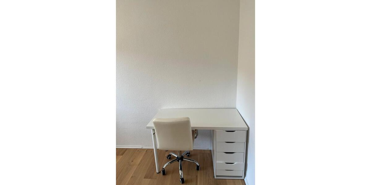 Wohnen auf Zeit Düsseldorf Stadtbezirk 3 - 1 Zimmer, 12 m&sup2;, 580&euro; | Angebot:26656271
