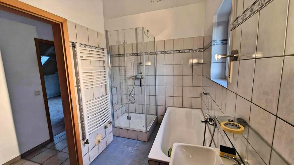 Dachgeschoßwohnung Havixbeck - 3 Zimmer, 83 m&sup2;, 840&euro; | Angebot:26693912