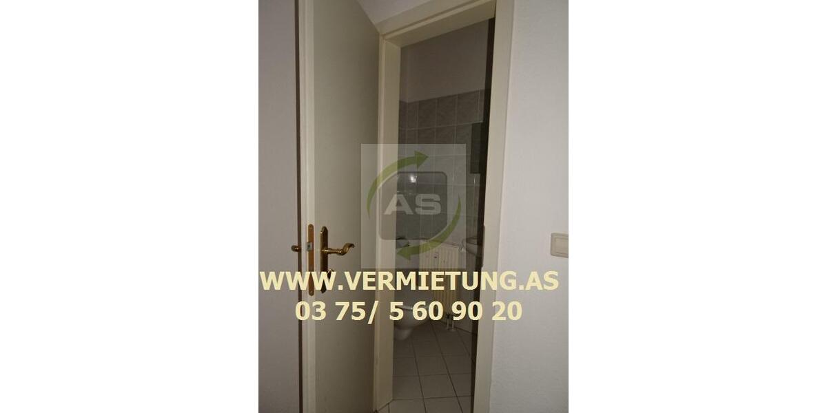 Etagenwohnung Zwickau - 5 Zimmer, 105 m&sup2;, 695&euro; | Angebot:26587847