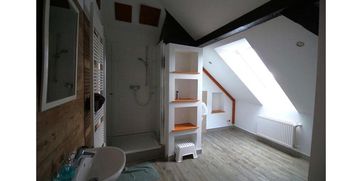 Maisonettenwohnung Uetze - 6 Zimmer, 174 m&sup2;, 1.180&euro; | Angebot:25988542