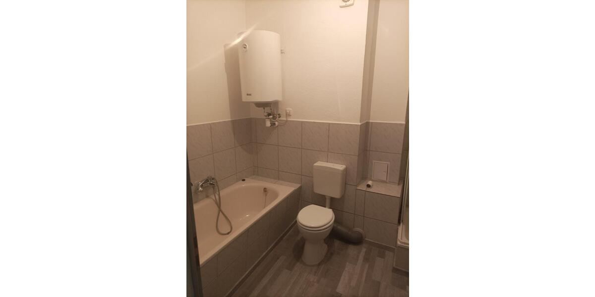 Etagenwohnung Ebersbach-Neugersdorf Neugersdorf - 5 Zimmer, 120 m&sup2;, 610&euro; | Angebot:26665616