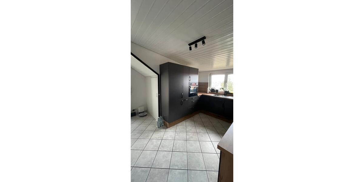 Dachgeschoßwohnung Giengen an der Brenz - 3 Zimmer, 80 m&sup2;, 950&euro; | Angebot:26286481