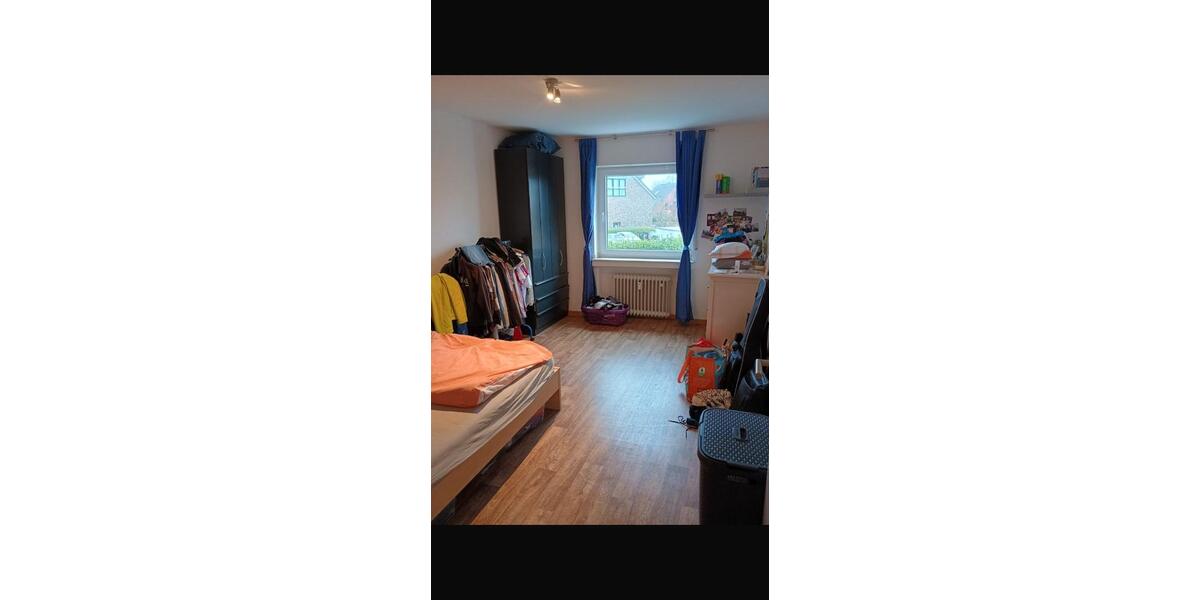 Etagenwohnung Neuss Holzheim - 3 Zimmer, 86 m&sup2;, 950&euro; | Angebot:25148790