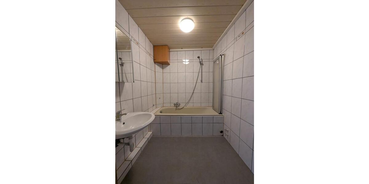 Dachgeschoßwohnung Hof Christiansreuth - 3 Zimmer, 87 m&sup2;, 544&euro; | Angebot:26648179