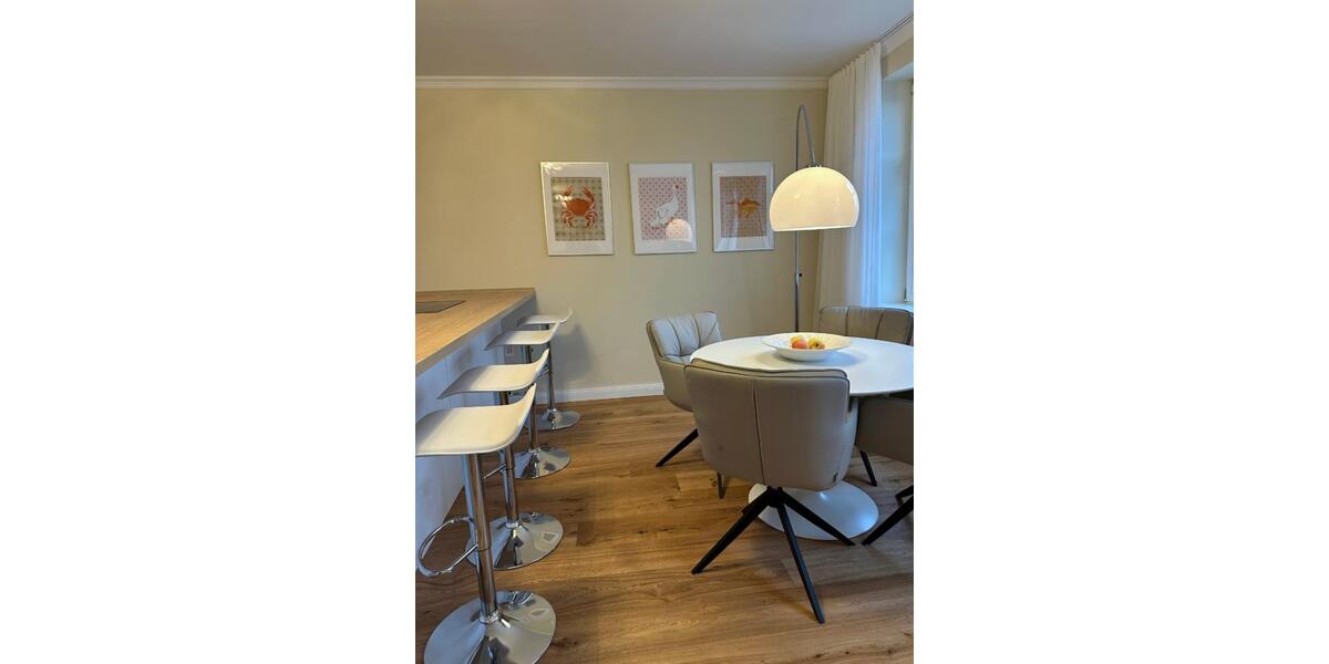 Dachgeschoßwohnung Anklam - 4 Zimmer, 100 m&sup2;, 1.850&euro; | Angebot:23783754