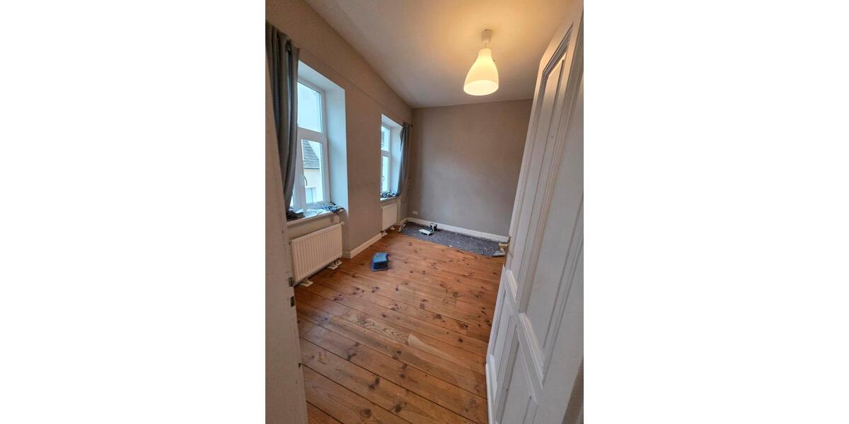 Wohnen auf Zeit Bonn Poppelsdorf - 4 Zimmer, 12 m&sup2;, 550&euro; | Angebot:25982258