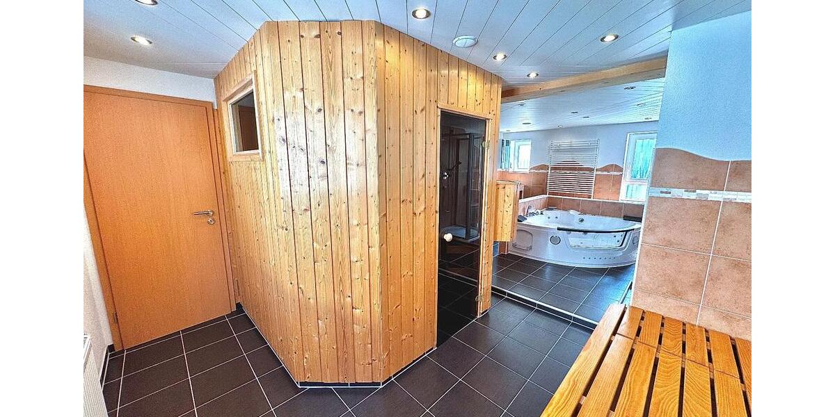 Einfamilienhaus Schramberg - 5 Zimmer, 176 m&sup2;, 1.449&euro; | Angebot:25831363