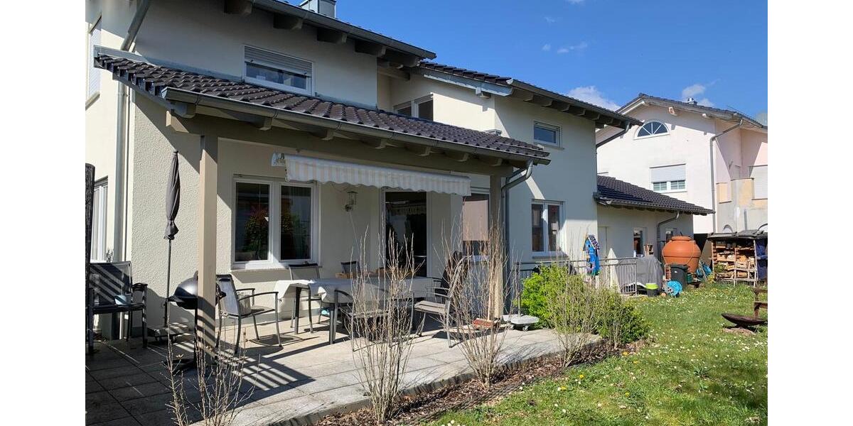 Einfamilienhaus Untereisesheim - 5 Zimmer, 185 m&sup2;, 2.200&euro; | Angebot:26034018