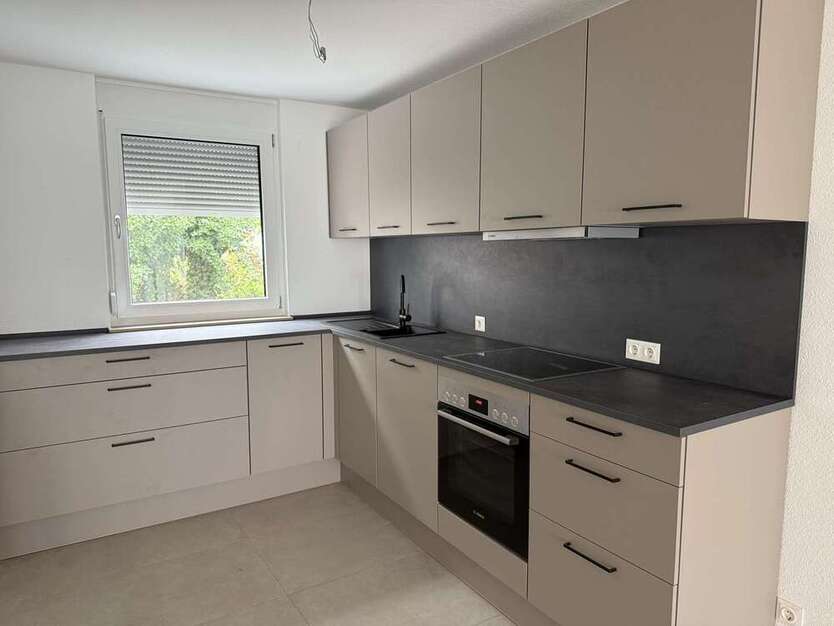 Haus zum Mieten in Weiterstadt 2.100 € 161 m²