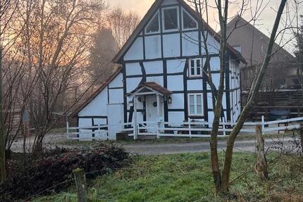 Charmantes Fachwerkhaus im Grünen zu vermieten! 4 zimmer